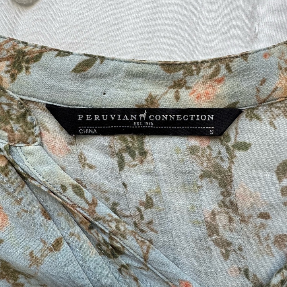 Peruvian Connection Floral Pleated Blouse Size Small - Picture 6 of 7